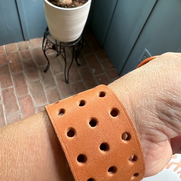 Hermes Perforated Brown Cowhide Leather Silver Tone Bracelet RARE!!! - Picture 7 of 16